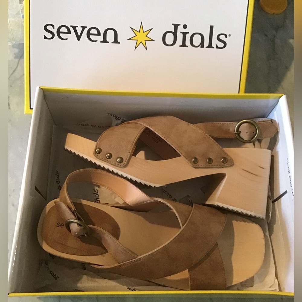 Seven Dials wood clogs *price dropped